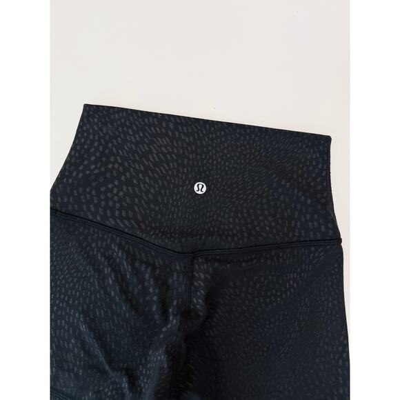 Lululemon black jewel emboss align shorts - size 4, 4" - Picture 5 of 5